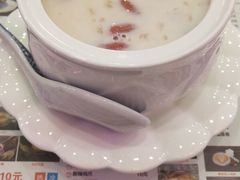 冰糖银耳桃胶-捷信牛奶甜品世家(学府店)