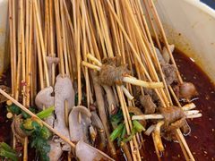 -拈签一笑黄牛肉辣卤串串