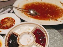 -粤尚腾香居中餐厅(首都机场希尔顿店)