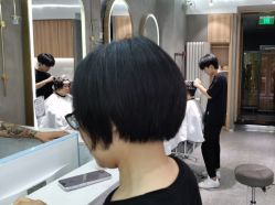 -宝诗护肤造型