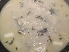 -陈大锅·岳阳鱼馆·地道岳阳菜(美食街店)