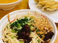 -西工饭庄快餐厅(西工小街店)