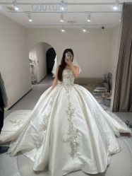-PAI婚纱礼服设计馆【大牌租赁/高级定制】