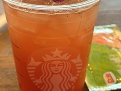 -星巴克(南通世茂广场店)