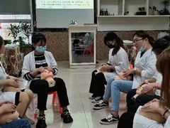 -首脑美容美发化妆美甲培训学校(龙岗校区)