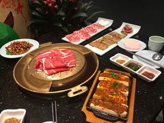 -猪啊牛呀羊啊铜盘烤肉(正大广场店)