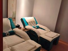 -金蚁康•经络调理•肩颈按摩(万达金街店)