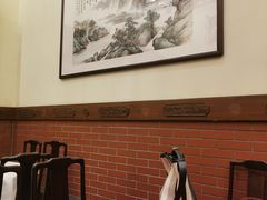 -梅龙镇酒家(南京西路总店)
