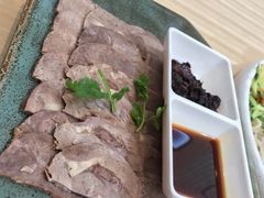 -关东小磨东北菜(上海长风大悦城店)
