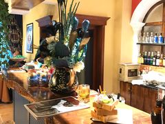 -俄士厨房(万松园店)