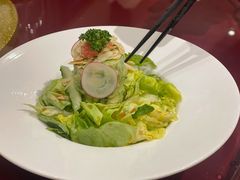 牛油果塔塔沙拉-汝是素•文创素食馆(金月湾店)