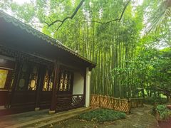 -汇龙潭