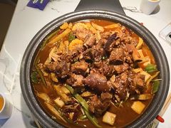 -徐记小怪兽肉蟹煲店(哈西万达金街店)