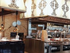 -圣丰索菲特·2 On 988 Café 自助餐厅