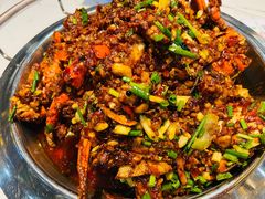 -凤凰路何眼镜香辣蟹(花果园店)