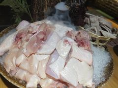 原味椰子鸡-洪氏嗨捞·广东猪肚鸡·椰子鸡火锅(西咸万象城店)
