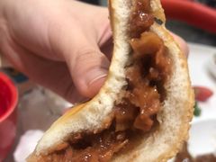 霸王酥皮叉烧包-避风塘·金牌店·夜宵(金玉兰店)