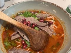 -百春原湖南牛肉粉(百联世纪店)
