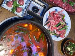 -贵厨酸汤牛肉(花果园国际中心店)