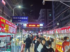 -正宁路小吃夜市