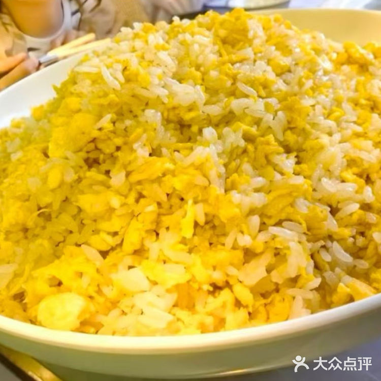 【美食探险家召集令】快来菻枝融合菜餐厅打卡！