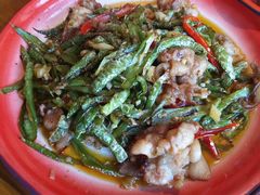 -先启半步颠·川菜小炒