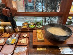 -银米·云南传统过桥米线(双廊黑金冠店)