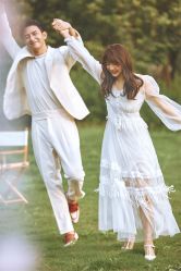 -易摄影婚纱摄影工作室