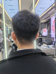 -藤野造型烫发染发