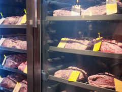 -MONICH牛排融合餐厅(和义大道购物中心店)