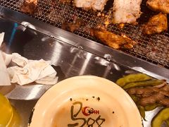 -马路牙子烧烤音乐酒馆(望京店)