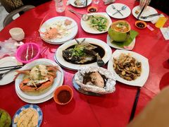 -大树下海鲜饭店