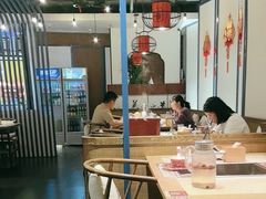 -尚尚仙·酸汤猪手·猪肚鸡火锅(华联万柳购物中心店)
