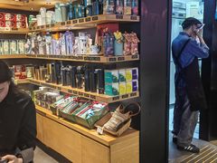 -星巴克(杭州东站东到达店)