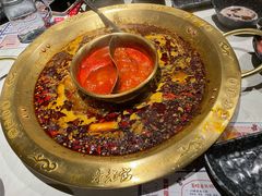 罗宋汤-哥老官重庆美蛙鱼头(西湖银泰十一哥店)