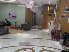 -雅悦齿科(顾村公园店)