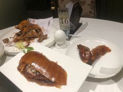 -贝勒爷·酥不腻烤鸭