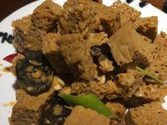 -东家小院金汤酸菜鱼(南阳路店)