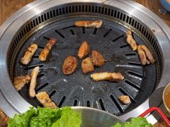 -明洞阿姨·韩式酱蟹烤肉·创意料理(三元桥店)