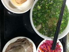 -陇上全荟兰州传统牛肉面(延吉路店)