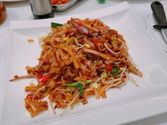 -蚝美人·生蚝海鲜烧烤(茶花园店)
