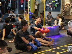 -CBCx巨鹿搏击 CHAMPIONROAD FIGHT CLUB(香蜜湖店)