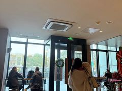 -星巴克(北京广渠门名敦道店)