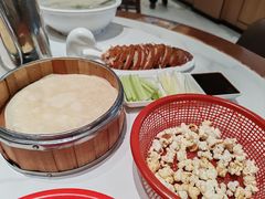 -梅利汴京烤鸭•开封豫菜地标店(东大街店)