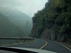 -藏龙百瀑漂流
