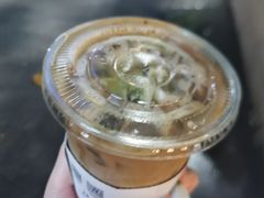 -瑞幸咖啡(世纪联华江湾店)