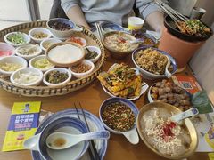 -包整·丝娃娃(一览甲秀楼风景店)