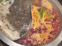 -沸炉重庆老火锅(军事博物馆店)