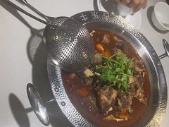 -老王全牛宴·鲜牛肉牛杂火锅(总店)
