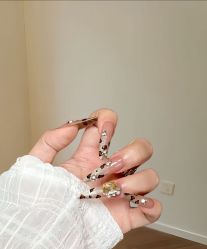 -初瞳专营美睫美甲